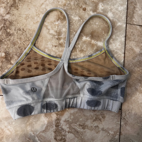 Limited addition Lululemon sports bra - Picture 2 of 4